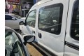 Renault Kangoo sol sürgülü kapı