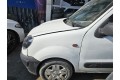Renault Kangoo sol ön çamurluk beyaz